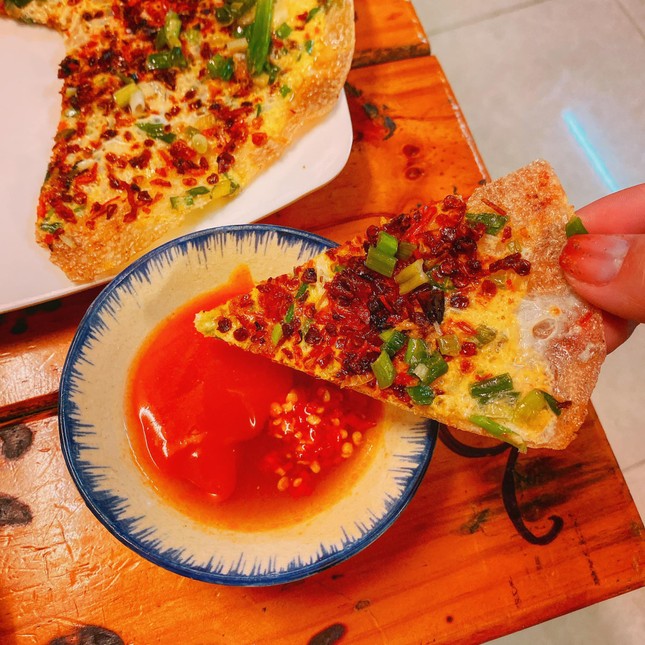 Dọc đường ăn dặm: Bánh căn Đà Lạt ngon trứ danh và thiên đường dâu đang chờ bạn! ảnh 6