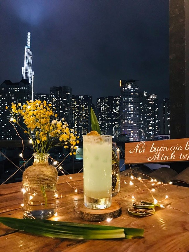 Ghé những cửa tiệm cà phê mà dù đi với bạn hay đi “đu đưa” một mình cũng cực chill ảnh 5