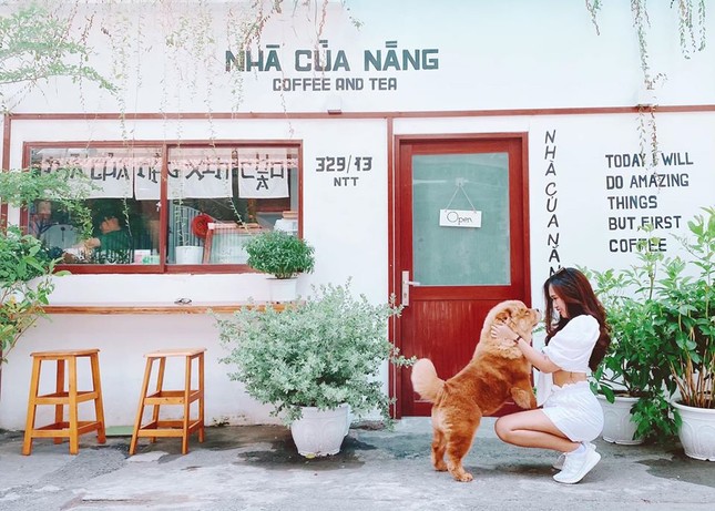 Ghé những cửa tiệm cà phê mà dù đi với bạn hay đi “đu đưa” một mình cũng cực chill ảnh 10