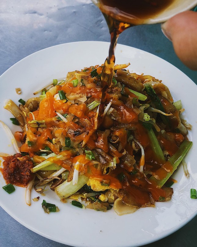 Những món ăn thân thuộc: Hủ tiếu xào người Hoa và mì bò hầm ngon nức tiếng ảnh 4