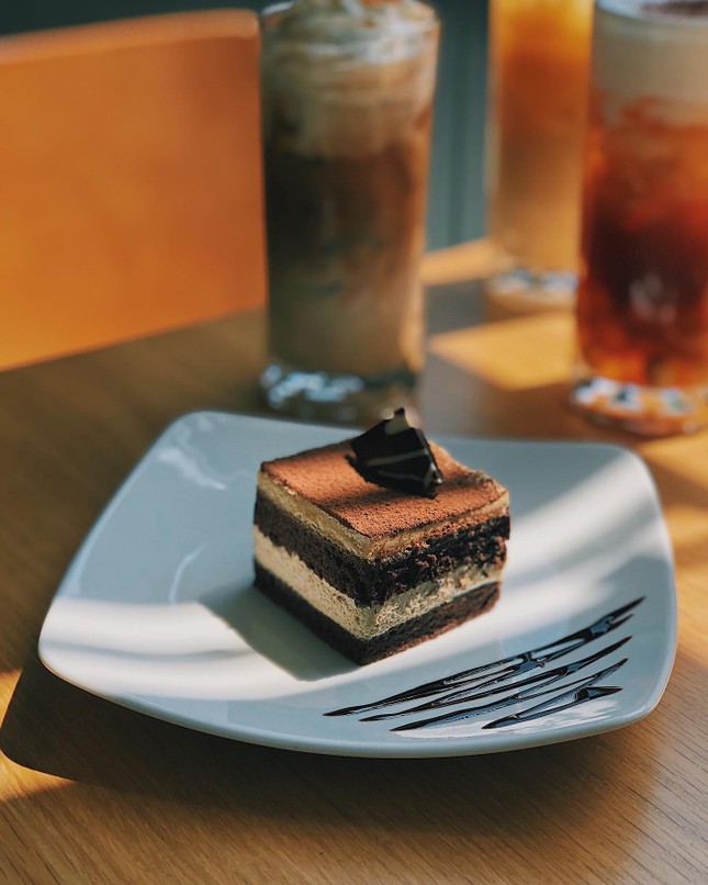 Những cửa tiệm cà phê “chill hết nấc” bạn nhất định phải ghé cùng crush ảnh 1