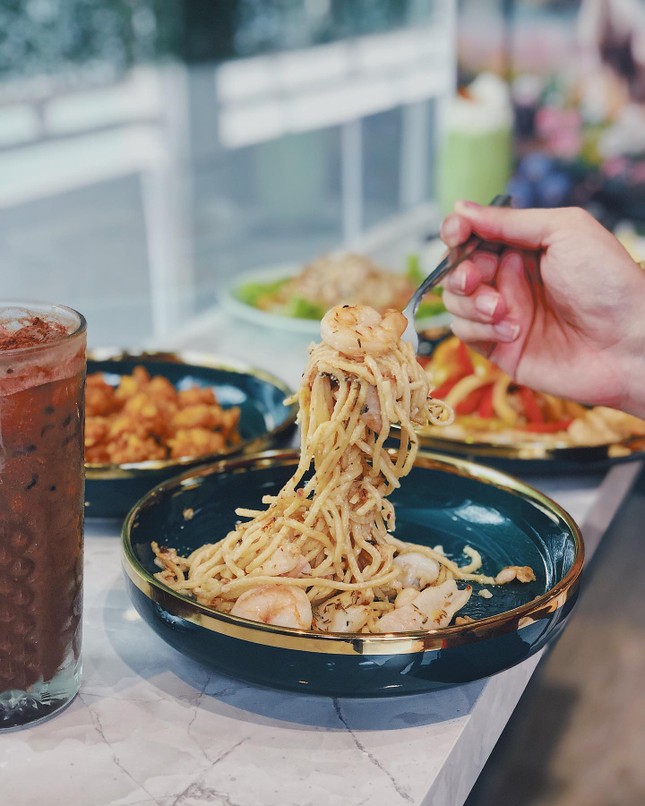 Hẹn hò Sài Gòn: Thực đơn ngập phô mai thơm béo hay gạo lứt "healthy"? ảnh 7