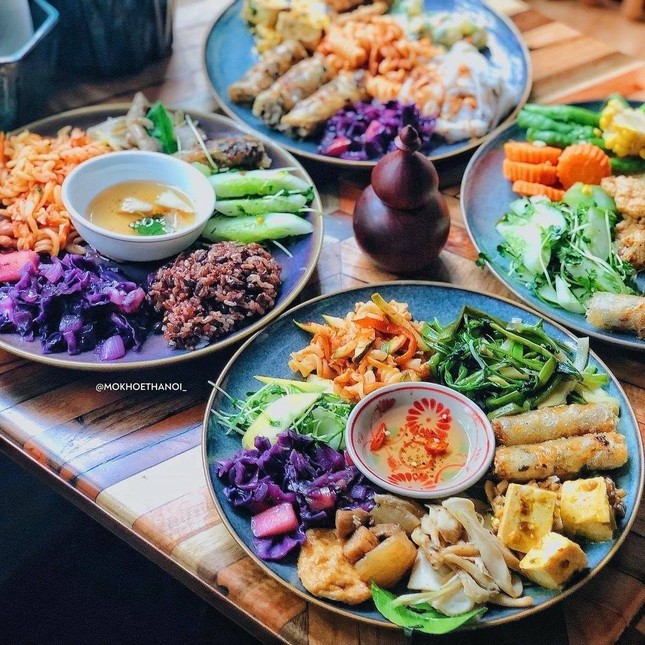 Hà Nội phố: “Đổi gió” với buffet chay tốt cho sức khỏe, địa điểm lên ảnh xinh hết nấc ảnh 4