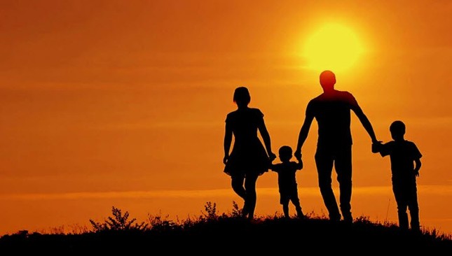 Gửi bố mẹ: Hãy lắng nghe con, đừng xếp con sau cùng! ảnh 3