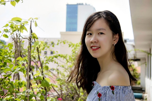 Nhà văn Hiền Trang: “Muốn làm tri kỷ của thằng hề, lại trở thành bạn đường của vua Lear” ảnh 2