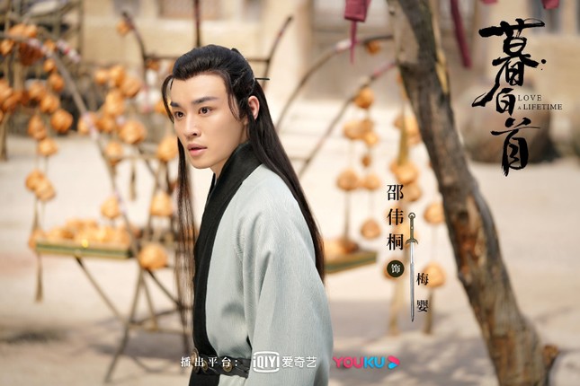 Mộ Bạch Thủ của Nhậm Gia Luân: Bộ phim hại não, bất cứ ai cũng có thể là “trùm cuối” ảnh 9