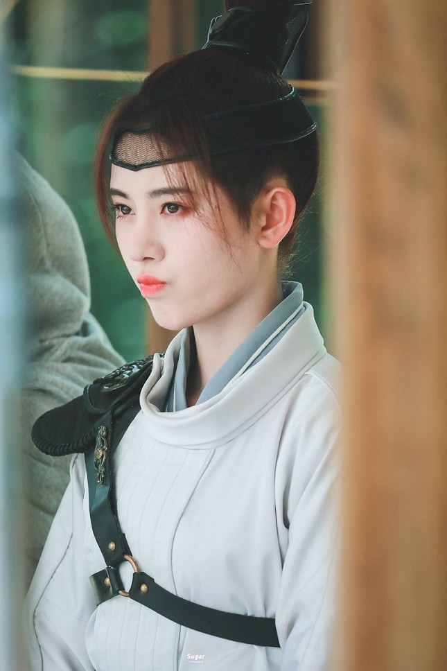 “Thư sinh xinh đẹp” còn chưa chiếu, netizen Trung đã dự đoán khó vượt qua bản Hàn ảnh 5