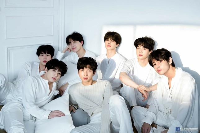 Trong thế giới fangirl: Thư gửi Bangtan, những người em thương không để đâu cho hết! ảnh 1
