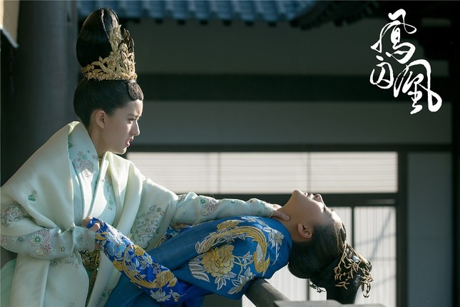 Những “người đẹp màn ảnh” diễn vai phản diện xuất sắc, xem đến đâu ghét đến đó! ảnh 14