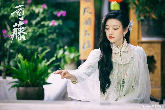 Ngạc nhiên chưa, điểm hút khán giả của “Tư Đằng” lại là “thuốc độc phòng vé” Cảnh Điềm! ảnh 2