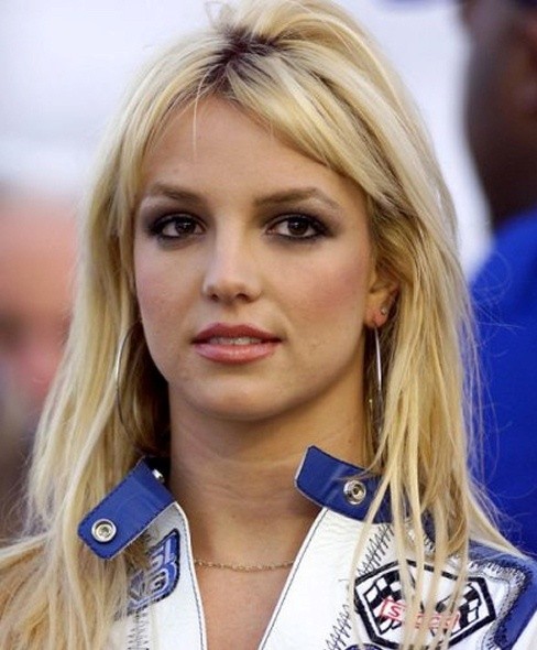 Phát hoảng với nhan sắc xấu tệ của Britney Spears ảnh 6