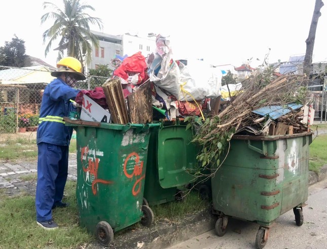Chất lượng thu gom rác thải ở Đà Nẵng ngày càng thấp ảnh 1