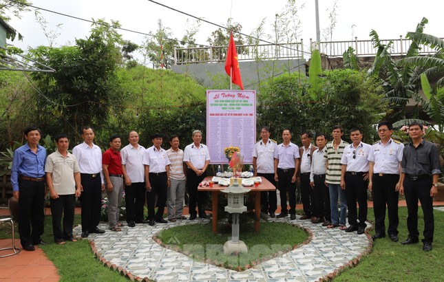 Xúc động lễ tưởng niệm 64 liệt sĩ ngã xuống ở Gạc Ma ảnh 1