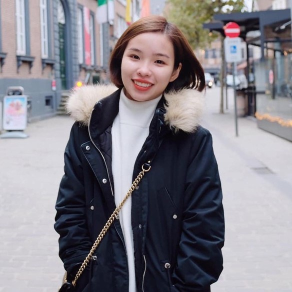 Học vấn dàn WAGs Việt: Người tốt nghiệp thạc sĩ, người là du học sinh ảnh 1