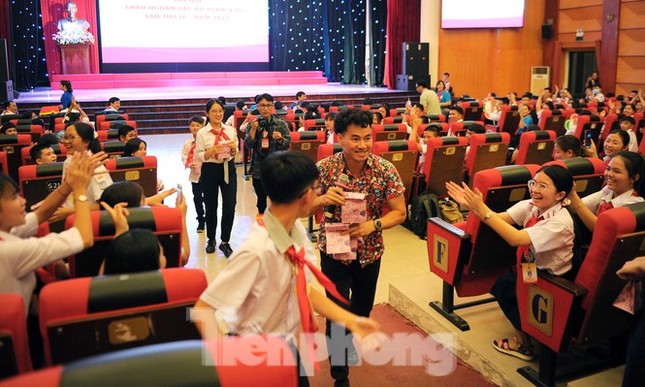 Chuỗi hành trình ý nghĩa của 334 đại biểu tham dự Đại hội Cháu ngoan Bác Hồ lần thứ IX ảnh 6