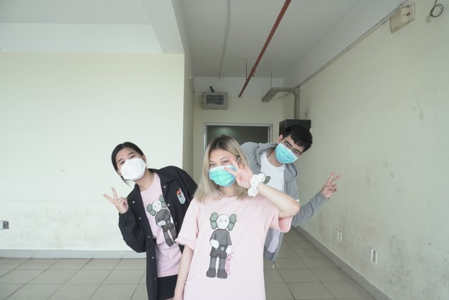 Hội bạn “nhà người ta”: Cùng nhau quyên góp 50 triệu đồng cho công tác chống dịch ảnh 2