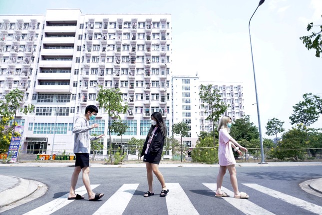 Hội bạn “nhà người ta”: Cùng nhau quyên góp 50 triệu đồng cho công tác chống dịch ảnh 3