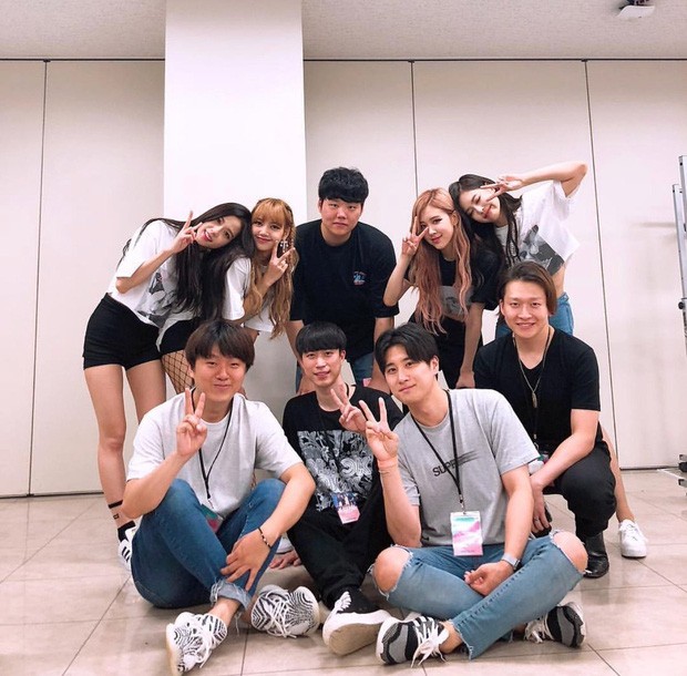 Tranh cãi quanh chuyện YG Ent không cho Black Pink có nhân viên nam giới ảnh 2