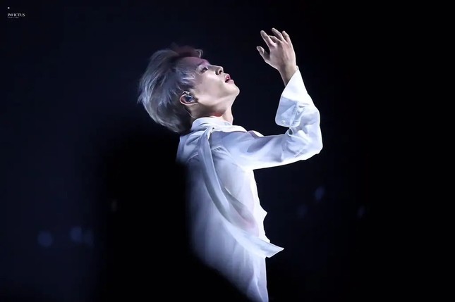 Jimin (BTS) tỏa sáng trên sân khấu đến vậy là nhờ một khả năng ít ai có được ảnh 5