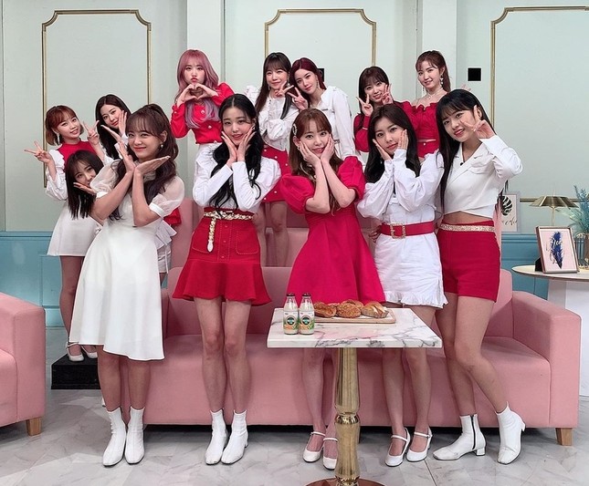Sao Hàn 24H: Ahn Bo Hyun tham gia Running Man, Tzuyu chụp selfie tiến bộ vượt bậc ảnh 1