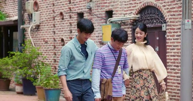 Đụng hàng từ Irene, Yoona tới Lisa, Seo Ye Ji không hề lép vế nhờ thần thái kiêu sa ảnh 12