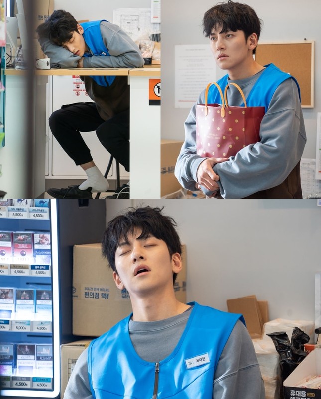 Ji Chang Wook làm nhân viên cửa hàng tiện lợi khiến fan lao tới quên cả giãn cách xã hội ảnh 1