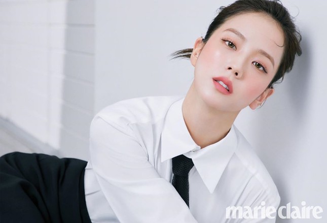 Không thể tin được, Jisoo (BLACKPINK) sắp đóng vai nữ chính trong phim truyền hình ảnh 2