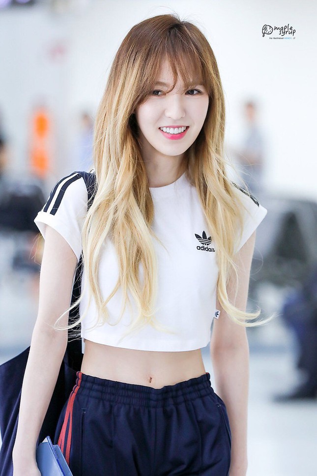 Nữ idol này trắng đến mức nào mà Dispatch cũng phải công nhận là “da trắng phát sáng”? ảnh 7