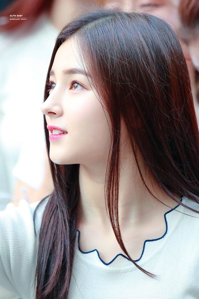 Đến chuyên gia thẩm mỹ cũng phải ngưỡng mộ những nữ idol có sống mũi đẹp đến không tưởng ảnh 6