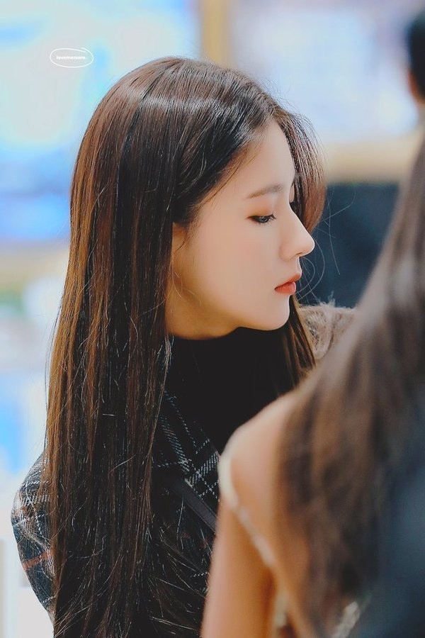 Idol mũi diều hâu vẫn được khen ngợi: Tiêu chí về mũi đẹp của người Hàn đang thay đổi? ảnh 1