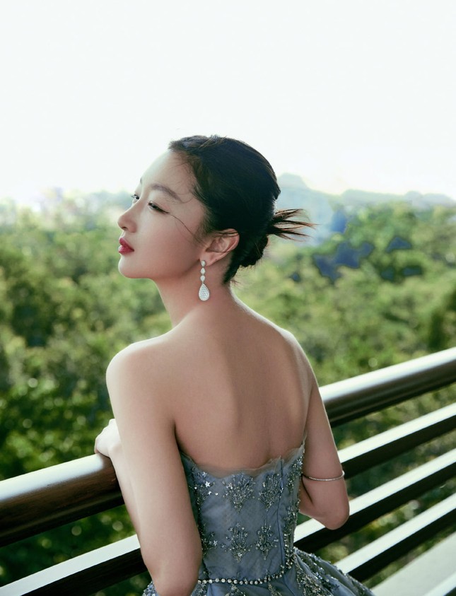 Châu Đông Vũ: Những câu chuyện kỳ lạ về nàng “Tam kim ảnh hậu” độc nhất vô nhị ảnh 5
