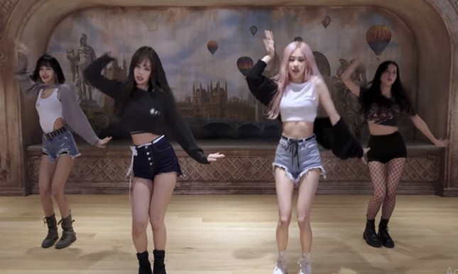 Netizen ngạc nhiên khi biết BLACKPINK tổ chức sinh nhật cho Jennie ở một nơi như thế này ảnh 3