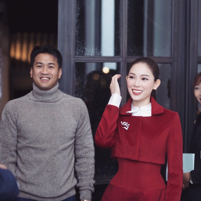 Váy cạp cao khoe eo thon như Seo Ye Ji đang thành "chân ái" của hàng loạt sao châu Á ảnh 10