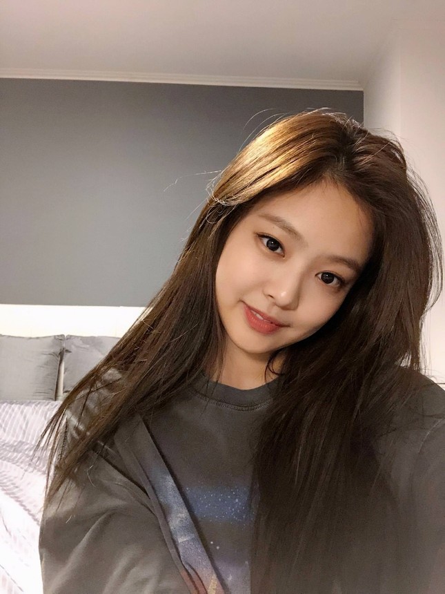 App chỉnh ảnh không thiếu nhưng cớ sao BLACKPINK lại chỉ thích ảnh chụp cam thường? ảnh 1