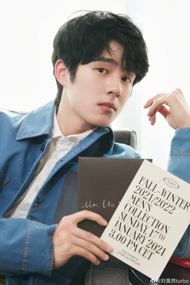 Thanh xuân có đang nợ chúng ta một "tình đầu trong mơ" như Dư Hoài và Lưu Hạo Nhiên? ảnh 7