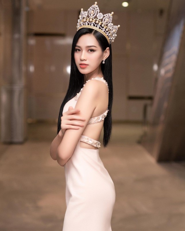 Bí quyết “da sáng dáng xinh” của Đỗ Thị Hà là nhờ những món ăn ngon bổ rẻ này ảnh 1
