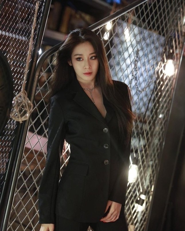 Top mỹ nhân có khí chất bí ẩn nhất K-Pop: Làm sao có thể thiếu Rosé (BLACKPINK)! ảnh 6