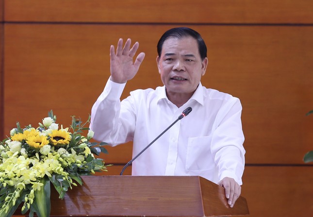 Bộ trưởng Nông nghiệp: 'Soi kính hiển vi' cũng không thấy sản phẩm chăn nuôi xuất khẩu ảnh 2
