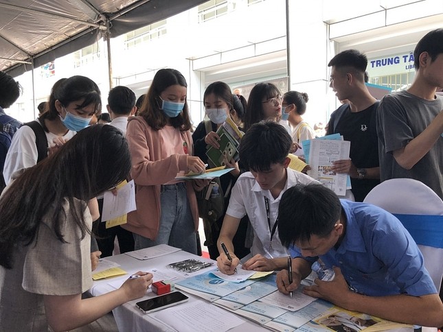 Chủ tịch VCCI: Tư duy cũ vẫn thấp thoáng trong văn bản luật về kinh doanh ảnh 1