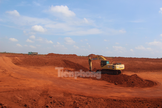 Đại công trường dự án sân bay Long Thành đang đào đắp 50 triệu m3 đất ảnh 3