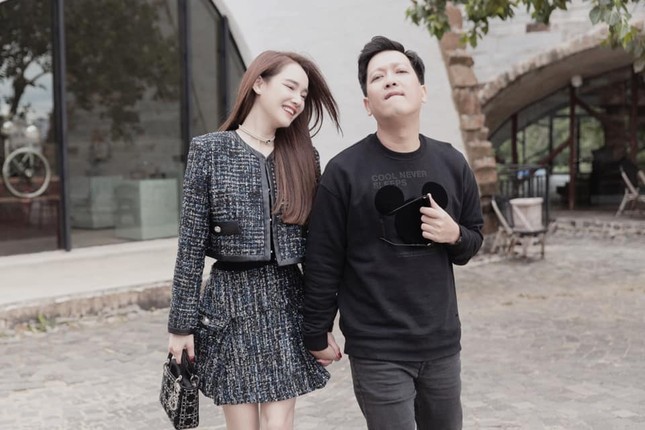 Nhã Phương khoe video tình tứ bên Trường Giang, bày tỏ mong muốn có con trai ảnh 3