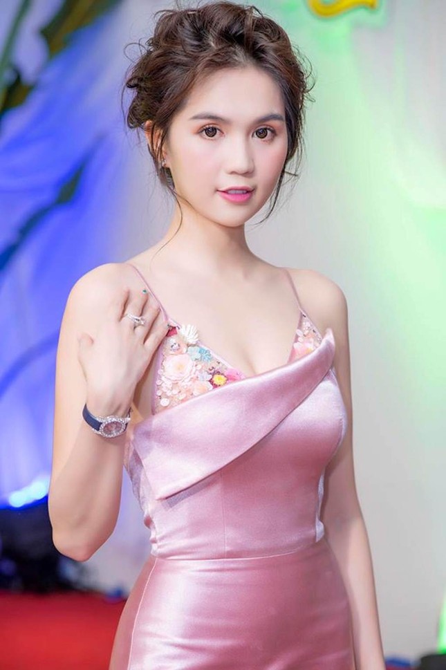 Sau nghi án dùng ảnh fake thanh lý kim cương, Ngọc Trinh tuyên bố trích 5% làm từ thiện ảnh 2