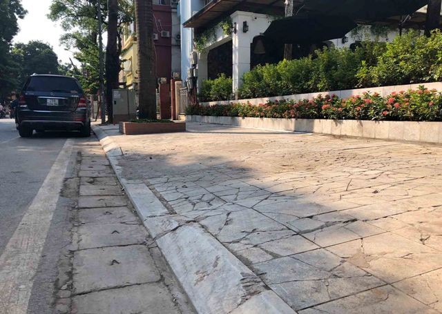 Vỉa hè 'lạc loài' của đại gia Hà Nội sẽ được sửa ra sao? ảnh 5