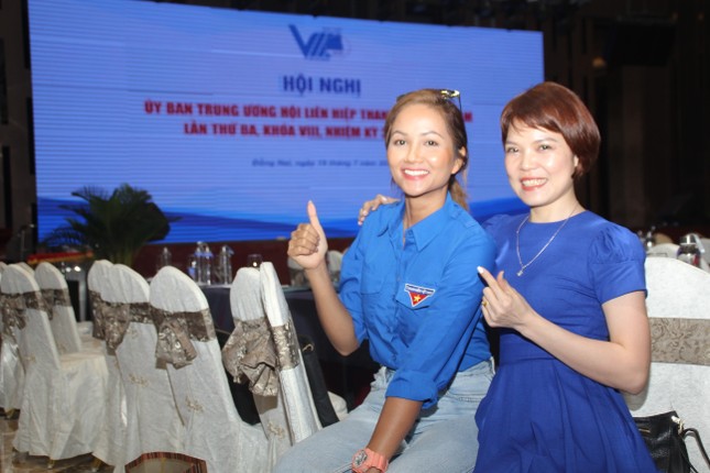 Hoa hậu H'Hen Niê muốn truyền cảm hứng để ‘không ai phải từ bỏ ước mơ’ ảnh 5