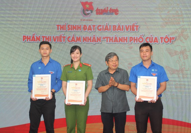 Trao thưởng những bạn trẻ giới thiệu lịch sử bằng... Vlog ảnh 1
