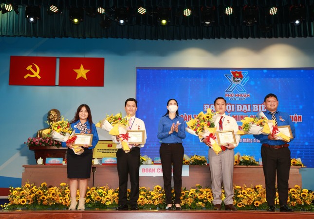Chị Huỳnh Anh Phương Thảo tái đắc cử Bí thư Quận Đoàn Phú Nhuận khóa XII ảnh 9