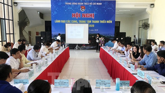 Chung tay làm sạch bãi biển Đồ Sơn, trao tặng khu vui chơi thiếu nhi ảnh 1