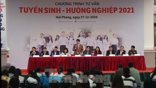 Giải đáp tuyển sinh, hướng nghiệp năm 2021 cho gần 6.000 học sinh ở Hải Phòng ảnh 2