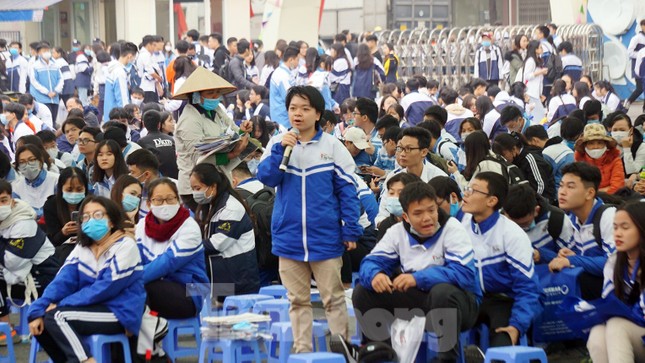 Giải đáp tuyển sinh, hướng nghiệp năm 2021 cho gần 6.000 học sinh ở Hải Phòng ảnh 1