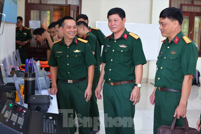 Hỗ trợ 10 tỷ cho tuổi trẻ Viện KH-CN Quân sự nghiên cứu khoa học ảnh 1